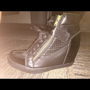 Shoes - Black Heeled Sneakers Shoes - Black Heeled Sneakers